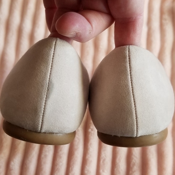 Discontinued ALDO suede flats w cute metal bow and toe Cap Kawaii - Picture 7 of 7